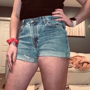 💛💛25% OFF Hi-Rise Tommy Hilfiger Shorts💛💛